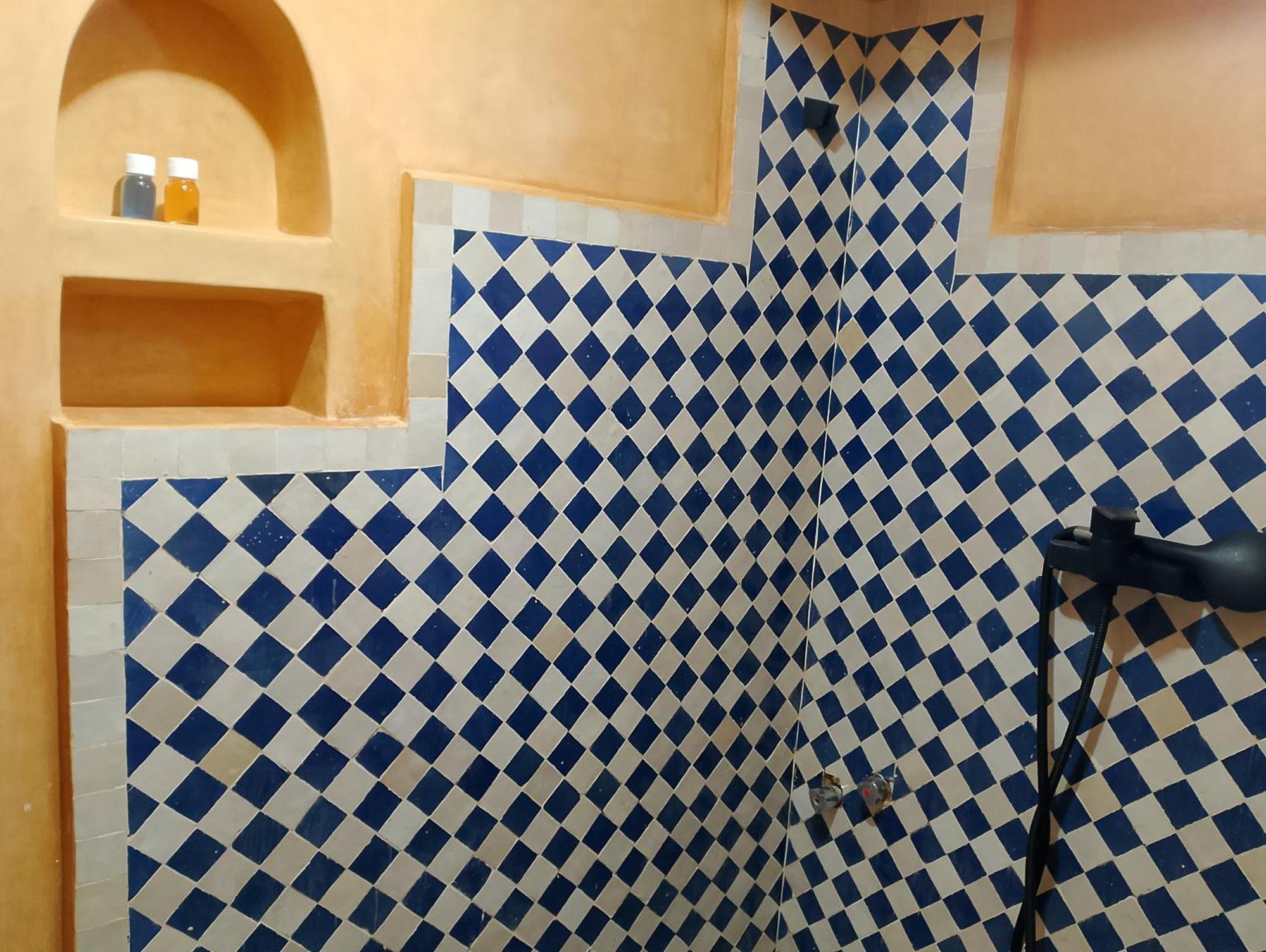 Hotel Riad Oasis Merzouga Bagian luar foto